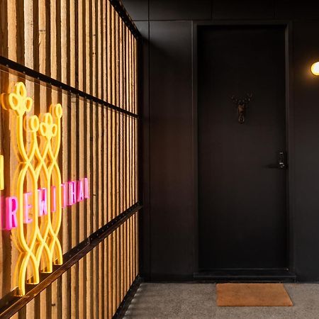 Wherewithal Luxury Suites Carlton Luaran gambar