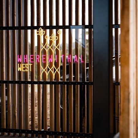 Wherewithal Luxury Suites Carlton Luaran gambar
